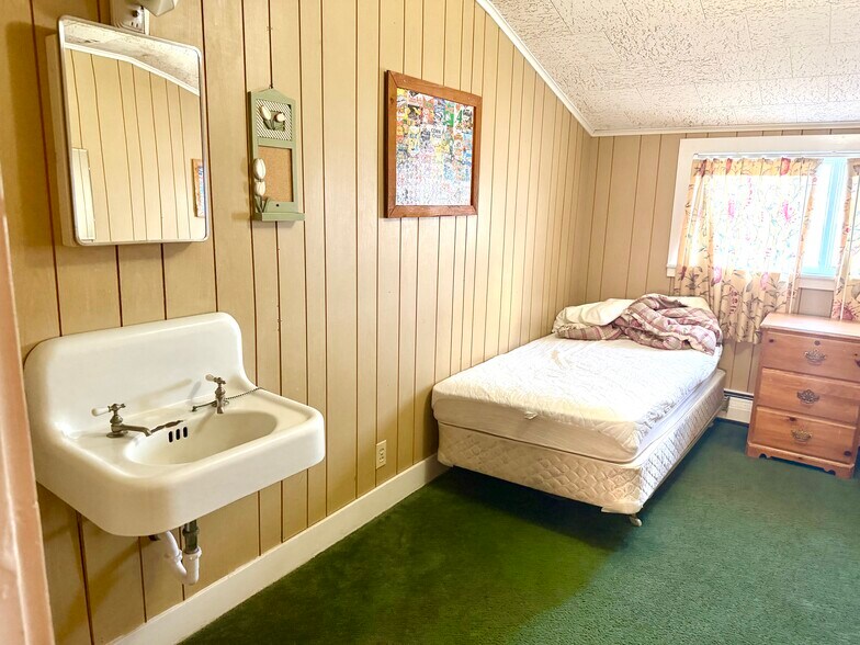More Photos Of 3980 Lakeshore Dr, Rhinelander Lodge Meeting Hall For Sale