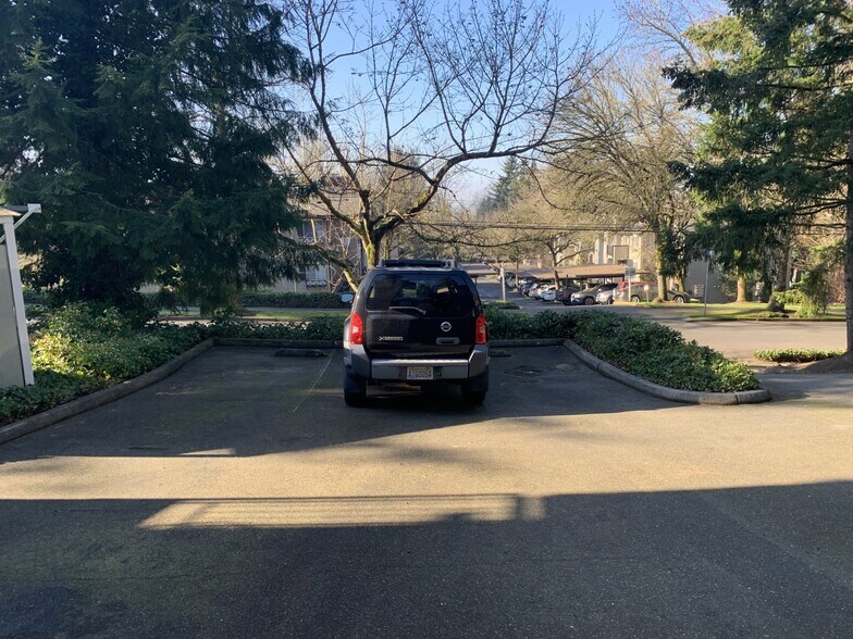 More Photos Of 304 10th St, Kirkland Apartments For Sale