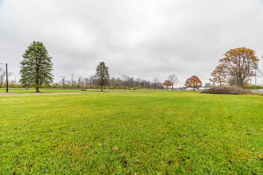 More Photos Of 3662 W National Rd, Dayton General Retail For Sale