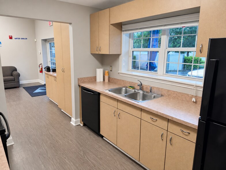 More Photos Of 465 W Warren Ave, Longwood Medical For Sale