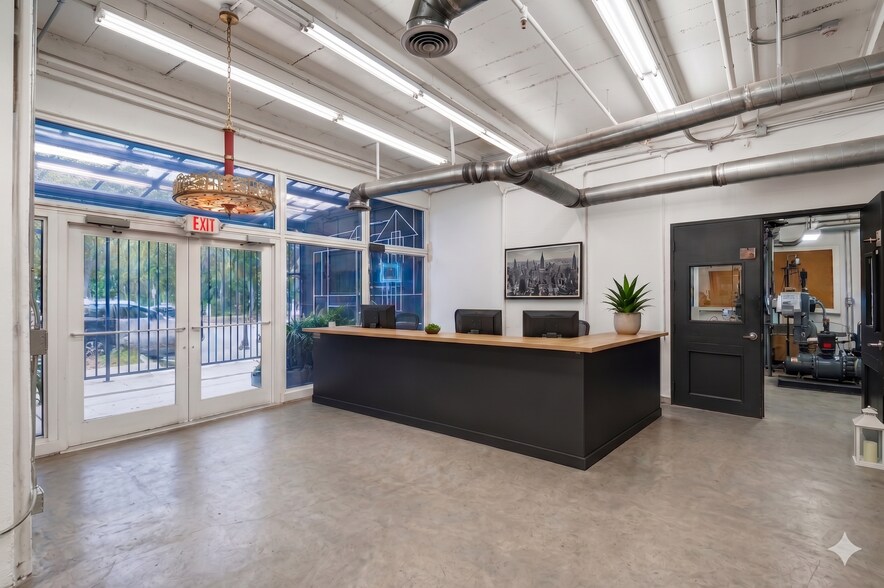 More Photos Of 1800 N Miami Ave, Miami Office For Sale