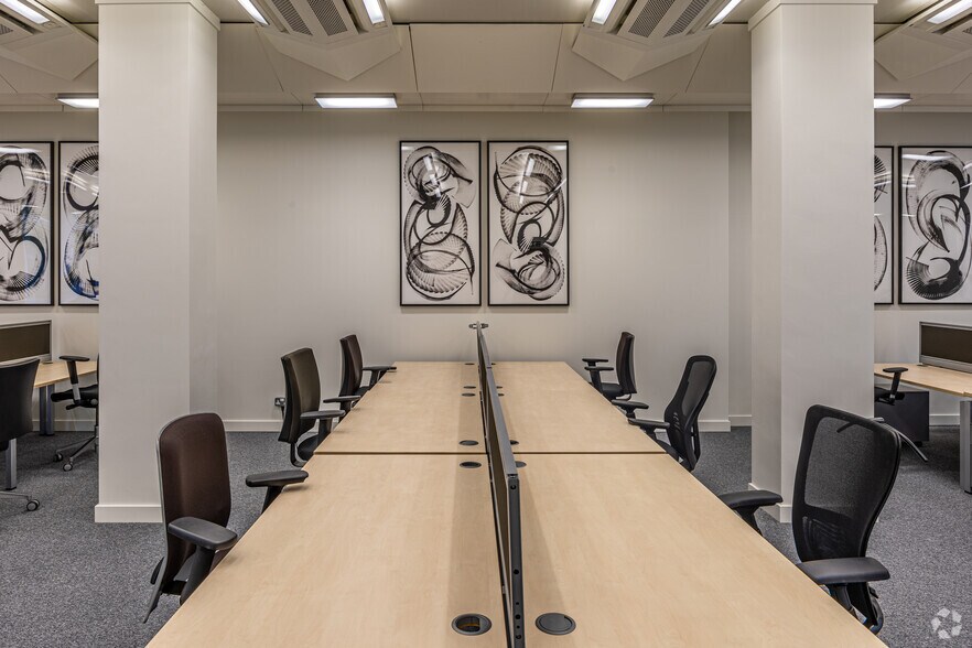 More Photos Of 55 Baker St, London Office For Lease