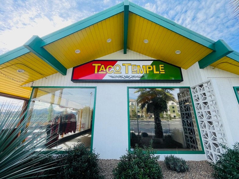 More Photos Of 1575 Calle Joaquin, San Luis Obispo Restaurant For Sale