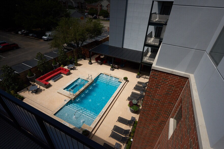 More Photos Of 750 W Imhoff Rd, Norman Apartments For Sale