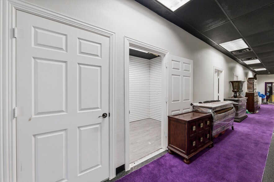 More Photos Of 5017 Colleyville Blvd, Colleyville Office For Sale