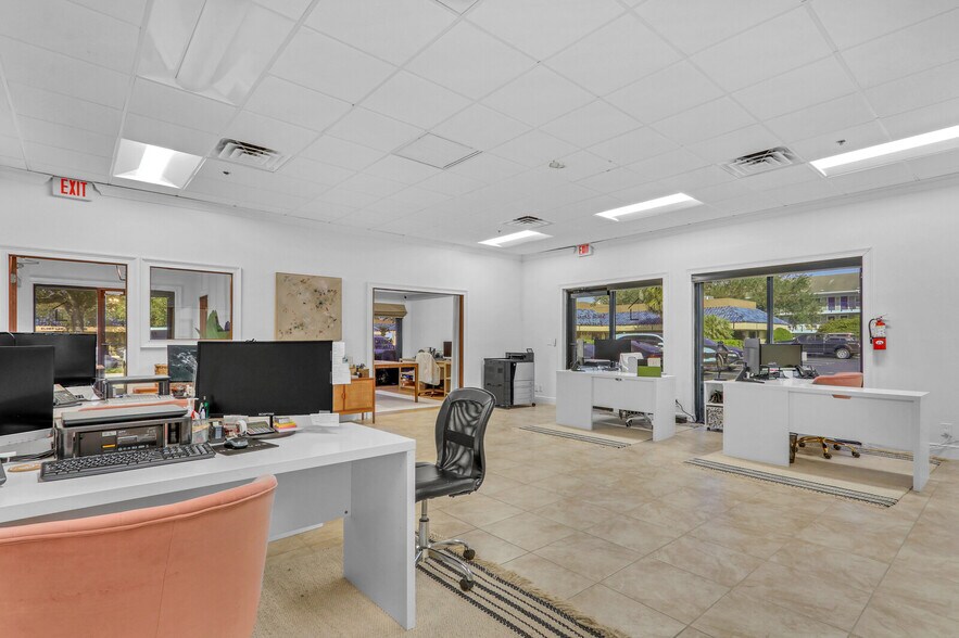 More Photos Of 955 SE Central Pky, Stuart Office For Lease