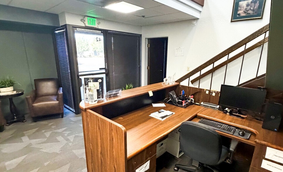 More Photos Of 42 Bonaventura Dr, San Jose Warehouse For Sale