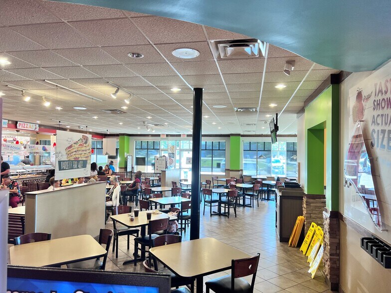 More Photos Of 9158 Atlee Rd, Mechanicsville Restaurant For Lease