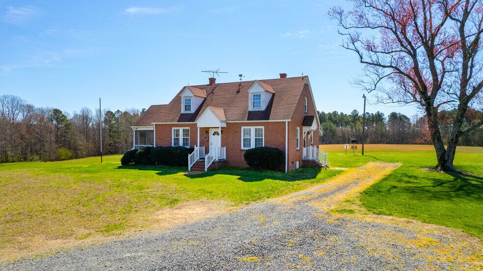 More Photos Of 3200 Bliss Trail, Stem Lodge Meeting Hall For Sale