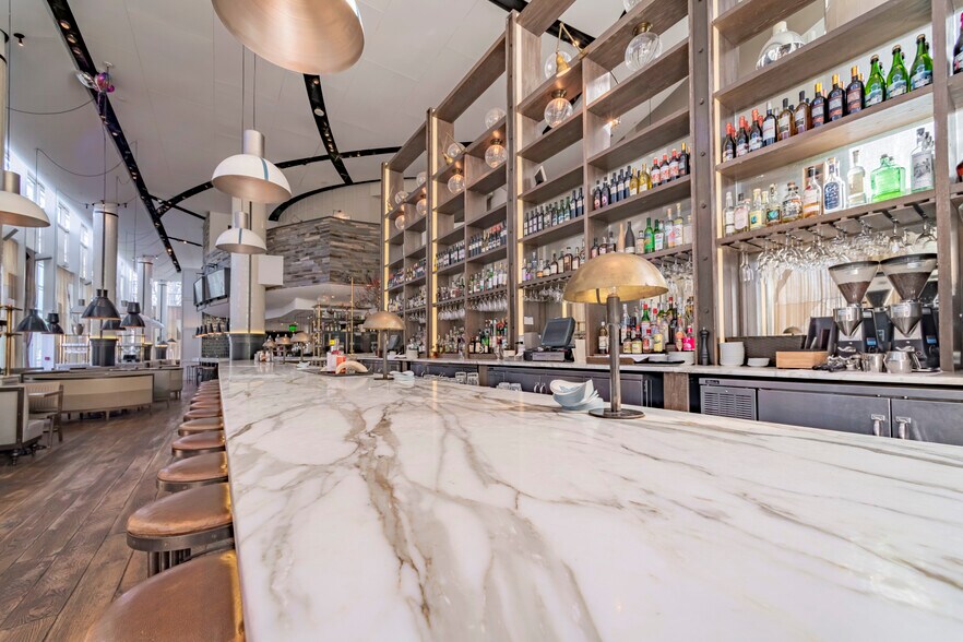 More Photos Of 3455 Peachtree Rd NE, Atlanta Office For Lease