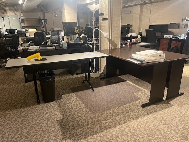 More Photos Of 414 Bank NE st, Decatur Office Residential For Sale