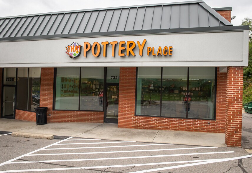 More Photos Of 5209-5259 Library Rd S, Bethel Park Unknown For Lease