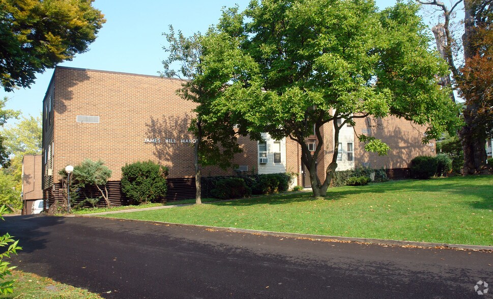 More Photos Of 1019 James St, Syracuse Apartments For Sale