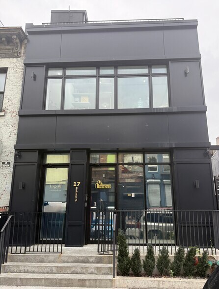 Primary Photo Of 17 Herkimer Pl, Brooklyn General Retail For Sale