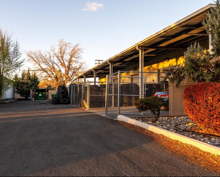 More Photos Of 1855 E Peckham Ln, Reno Flex For Sale