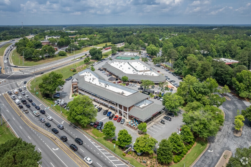 More Photos Of 310-380 Commerce Dr, Peachtree City Unknown For Lease