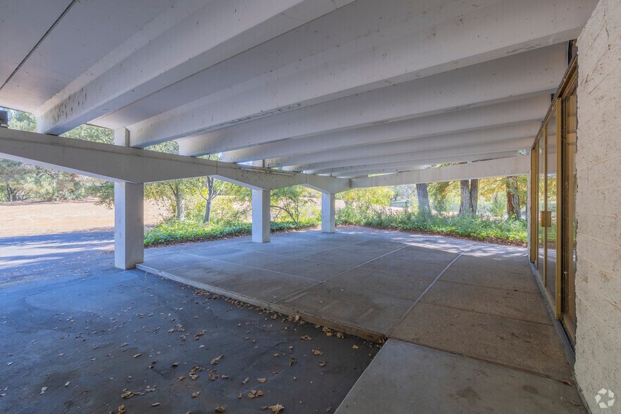 More Photos Of 2301 Napa Vallejo Hwy, Napa Land For Lease