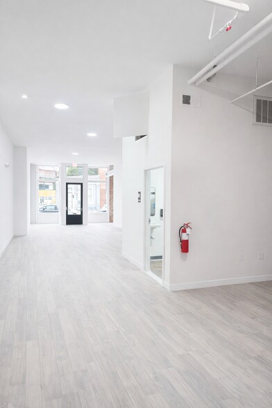 More Photos Of 105 Parsons Ave, Columbus Storefront Retail Office For Lease