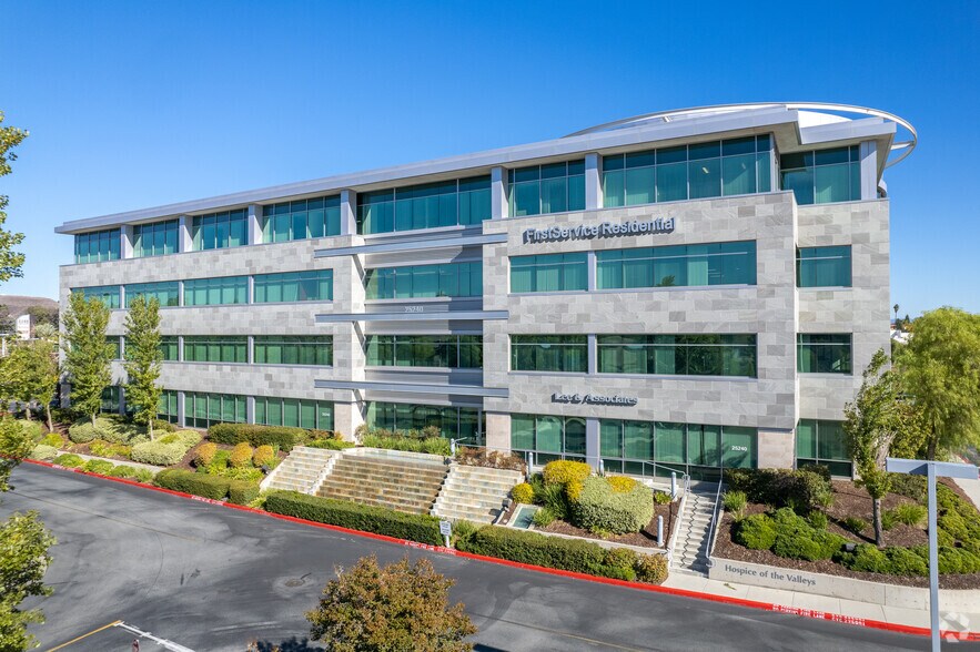 More Photos Of 25220 Hancock Ave, Murrieta Office For Lease