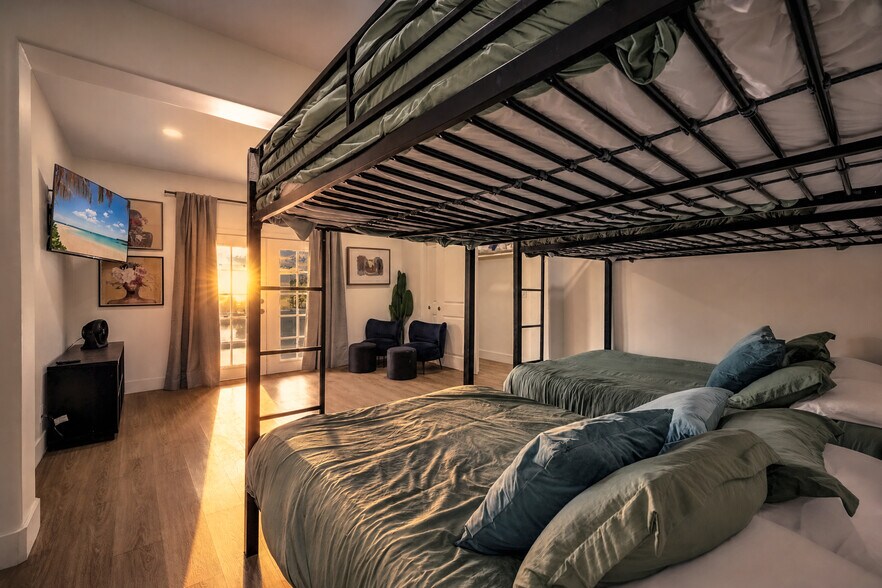 More Photos Of Rare Gated Behavioral Health Estate | Arcadia Lite | 5-Unit Campus-Style Opportunity, Phoenix Assisted Living For Sale