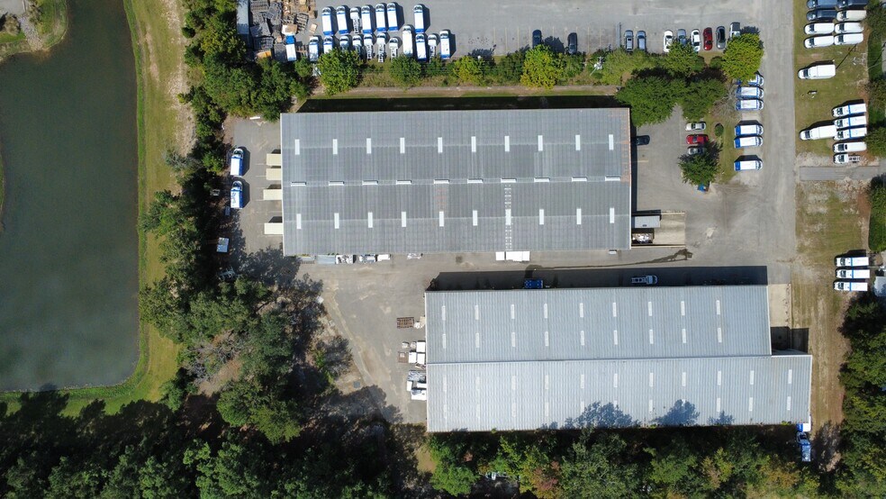 More Photos Of 3241 Benchmark Dr, Ladson Warehouse For Sale