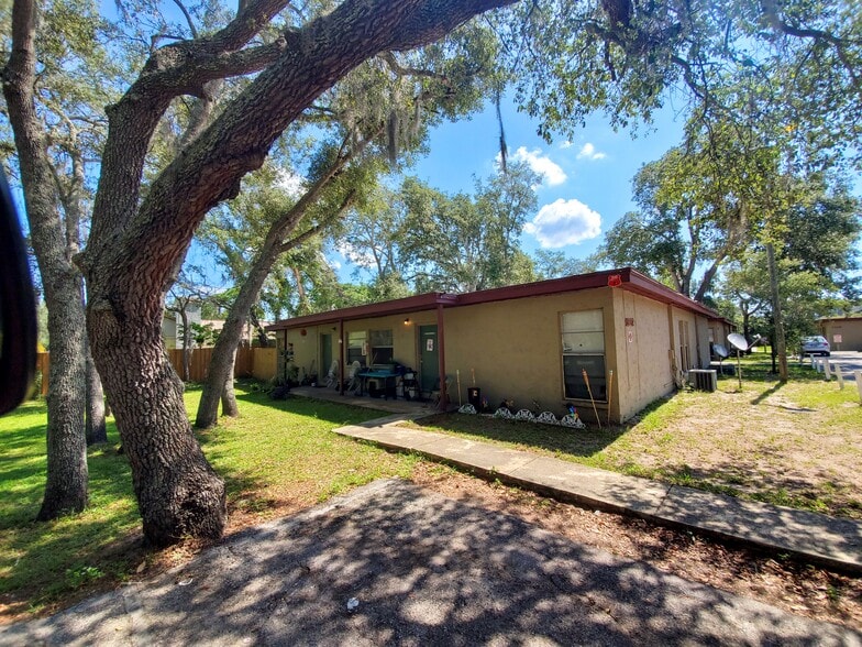 More Photos Of 12211 N 59th St, Tampa Apartments For Sale