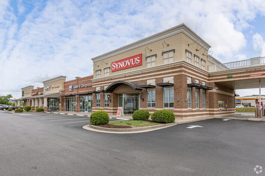 More Photos Of 479-481 Sam Ridley Pky W, Smyrna General Retail For Lease
