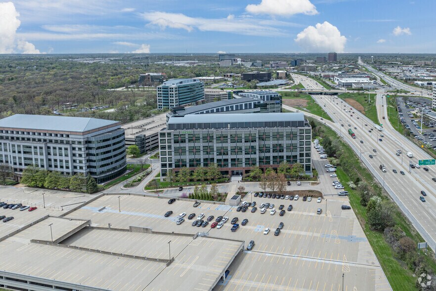 More Photos Of 3025 Highland Pky, Downers Grove Office For Lease