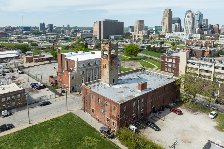 More Photos Of 1000 E 9th St, Kansas City Religious Facility For Sale