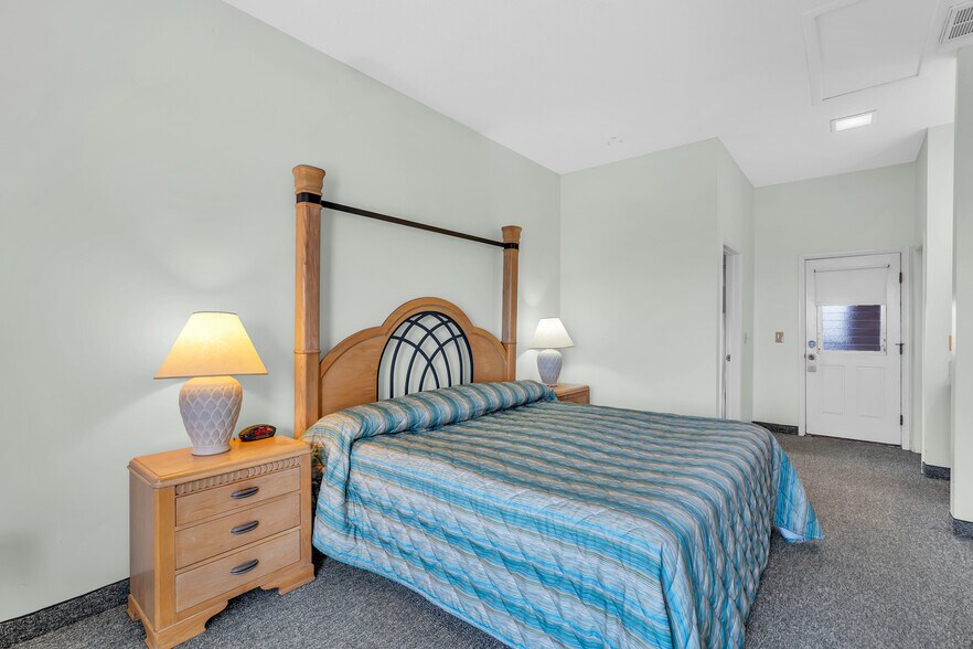 More Photos Of 1008 Ocean Ave, Point Pleasant Beach Hotel For Sale