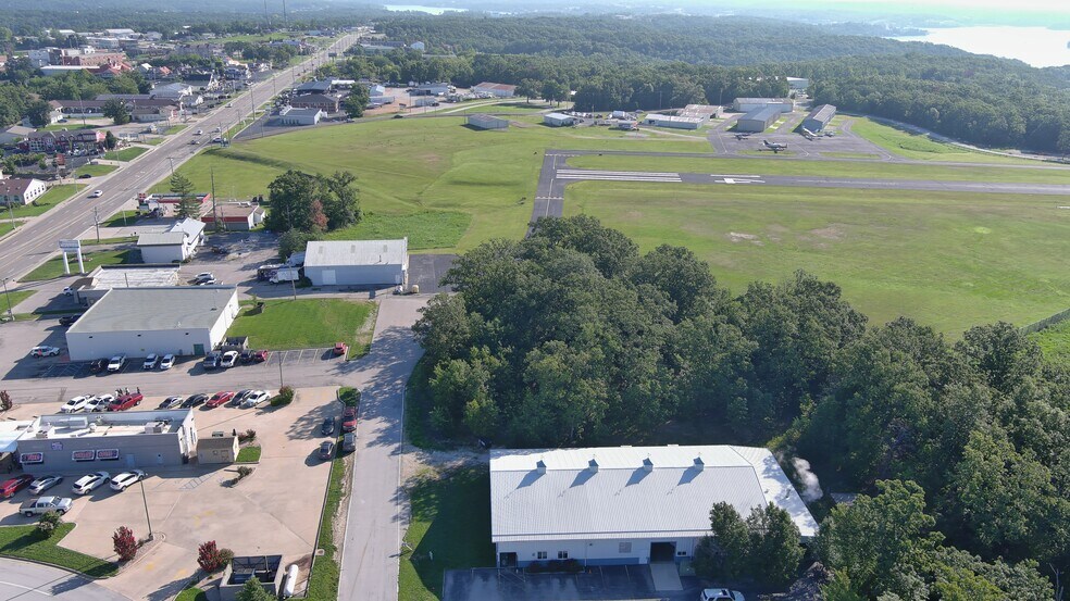 More Photos Of 5980 Mayer Ct, Osage Beach Specialty For Sale