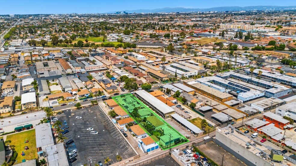 More Photos Of 14916-14920 Chadron Ave, Gardena Apartments For Sale
