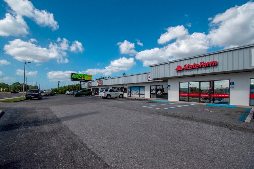 More Photos Of 12807 W Hillsborough Ave, Tampa Storefront For Sale