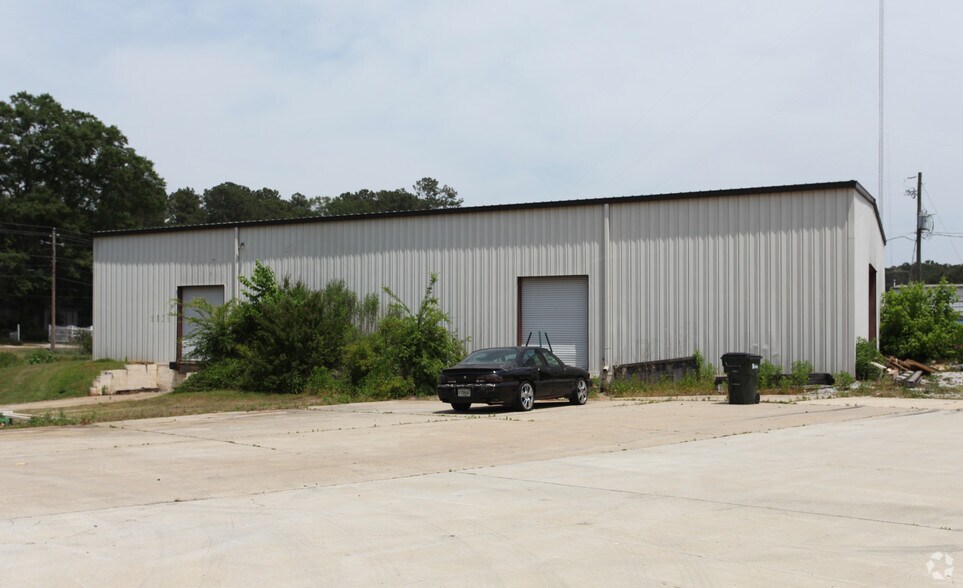 More Photos Of 9129 Old Atlanta Hwy, Covington Distribution For Lease