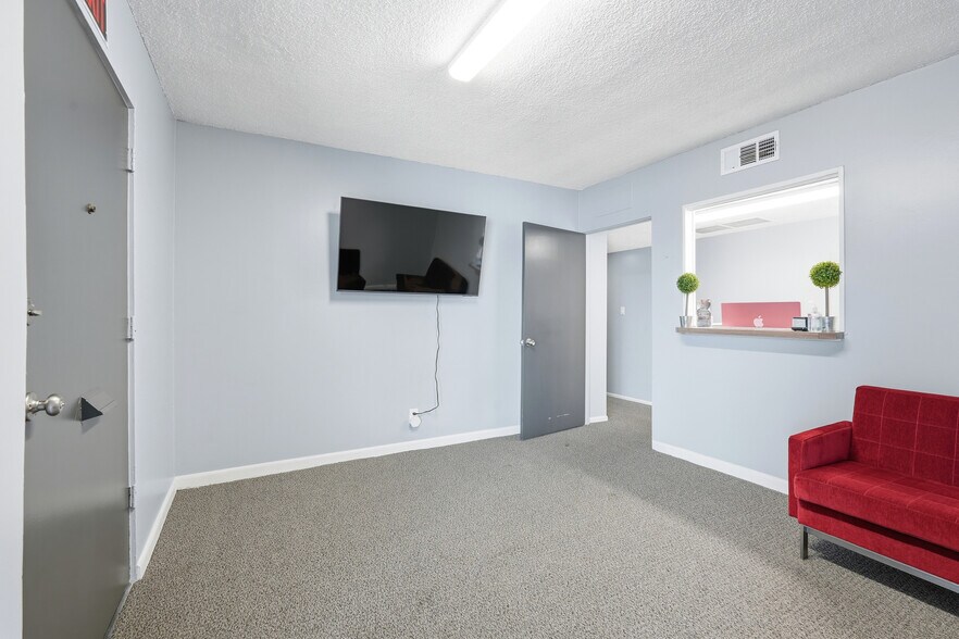 More Photos Of 14015 Van Ness Ave, Gardena Medical For Sale