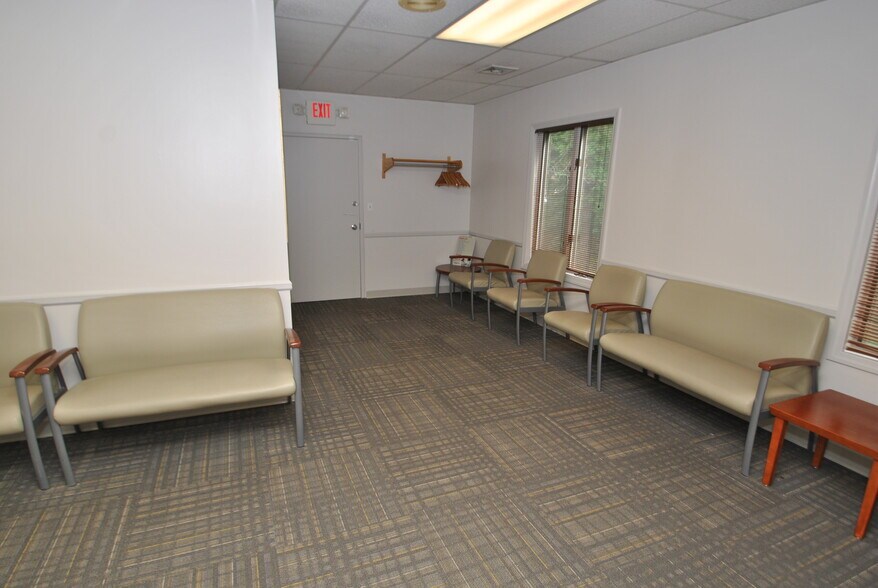 More Photos Of 223 Monmouth Rd, West Long Branch Medical For Lease