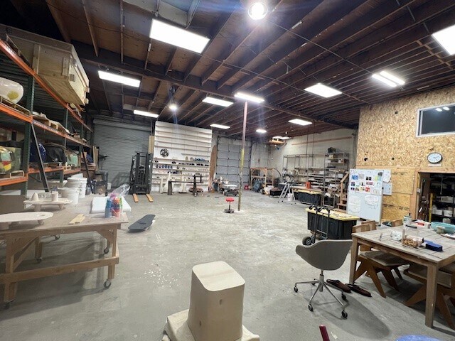 More Photos Of 3507 Motor Ave, Los Angeles Light Distribution For Lease