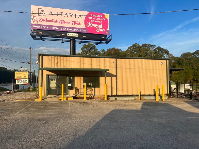 More Photos Of 17111 Highway 242, Conroe Self Storage For Lease