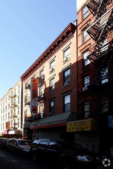 Primary Photo Of 105-107 Eldridge St, New York Apartments For Lease