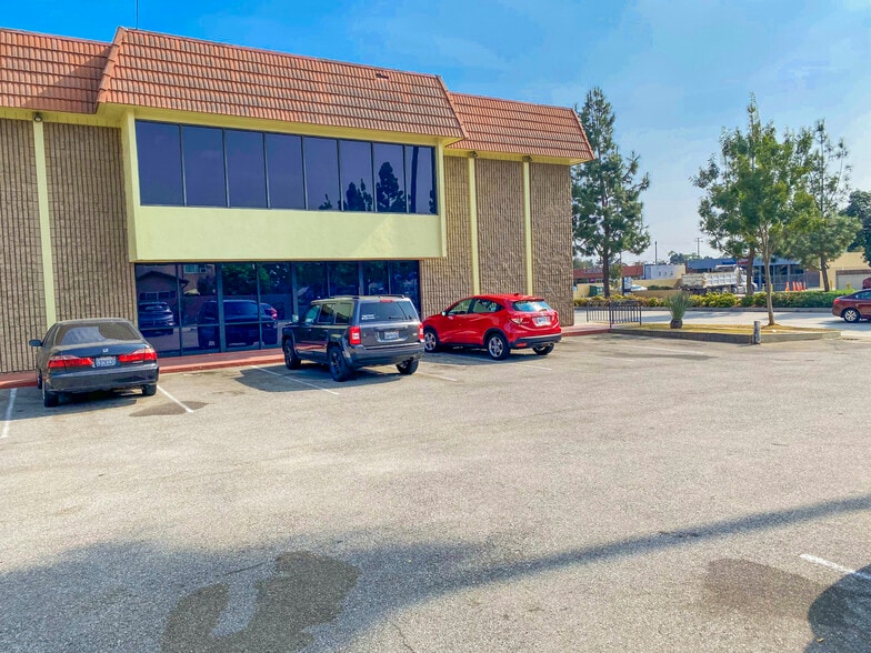 More Photos Of 8607 Imperial Hwy, Downey Office For Sale