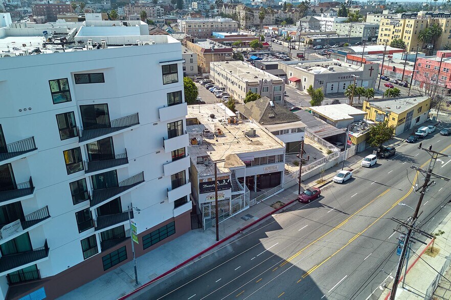 More Photos Of 830 S Hoover St, Los Angeles Storefront Retail Office For Sale