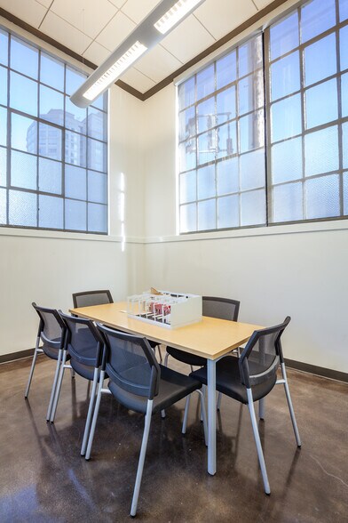 More Photos Of 390 Fremont St, San Francisco Loft Creative Space For Lease