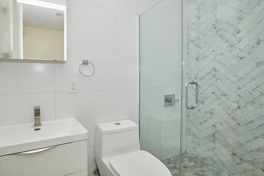 More Photos Of 1485 Fulton St, Brooklyn Apartments For Sale