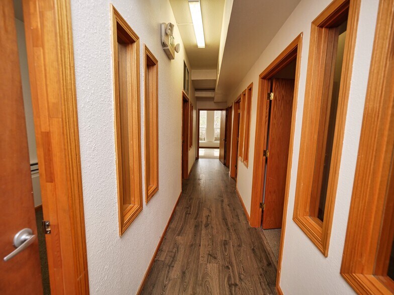 More Photos Of 1927-1929 Taraval St, San Francisco Apartments For Lease