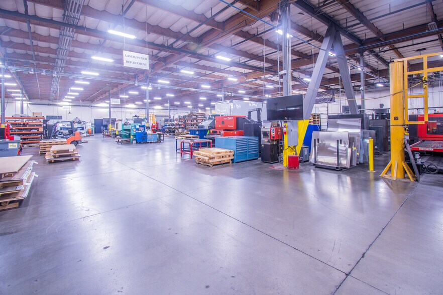 More Photos Of 7855 Southfront Rd, Livermore Light Manufacturing For Sale