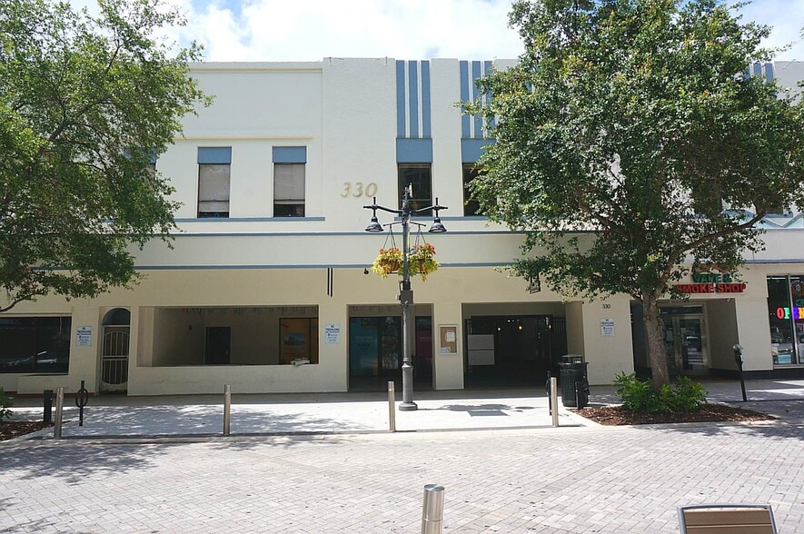 More Photos Of 330 Clematis St, West Palm Beach Storefront Retail Office For Sale