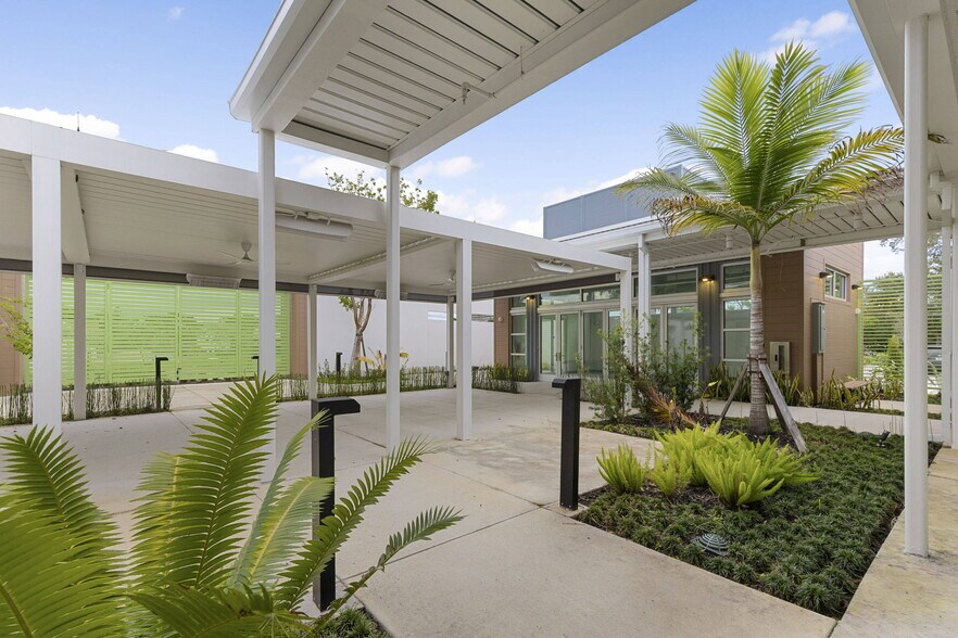 More Photos Of 3601 Bonita Beach Rd, Bonita Springs General Retail For Sale