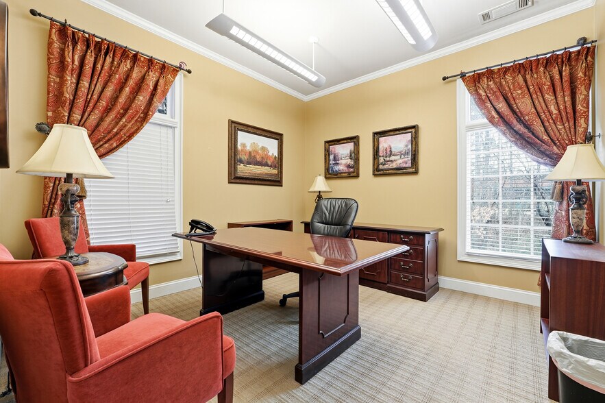 More Photos Of 3985 Steve Reynolds Blvd, Norcross Office For Sale