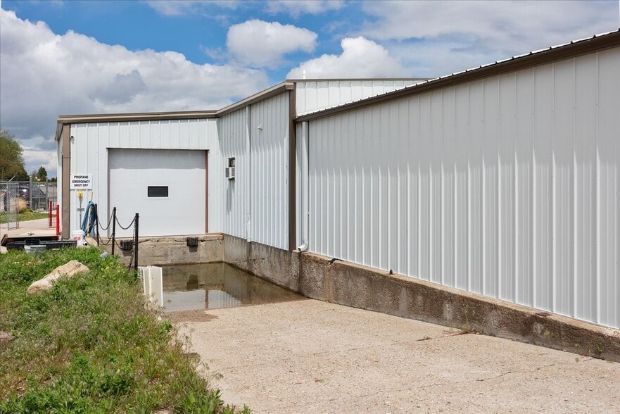 More Photos Of 2304 Fertig Dr, Wheatland Freestanding For Sale