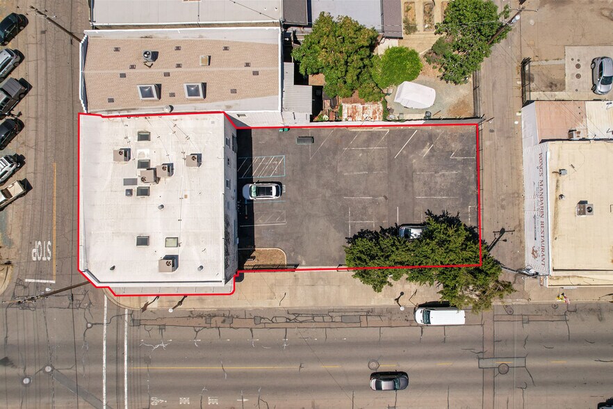 More Photos Of 2 N Main St, Lodi Storefront Retail Office For Sale